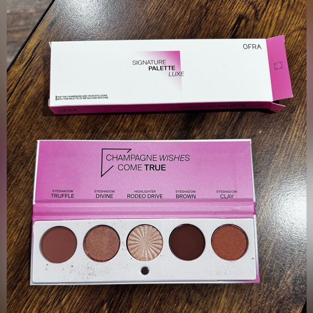 OFRA SIGNATURE PALETTE -LUXE​​​
